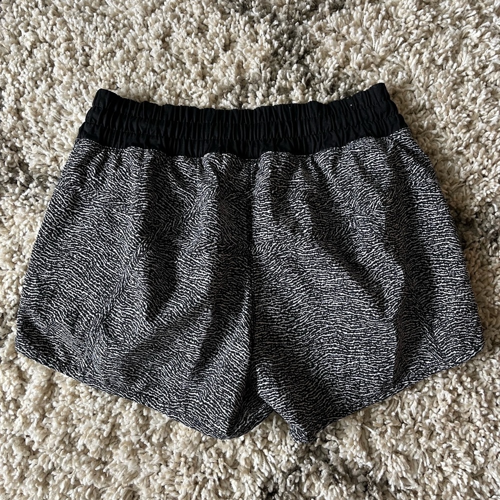 Lululemon Shorts - Picture 2 of 3